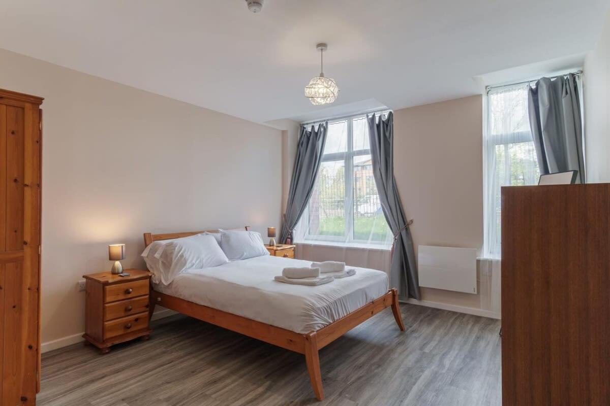 Bright 1 Bed Flat - Sleeps 3